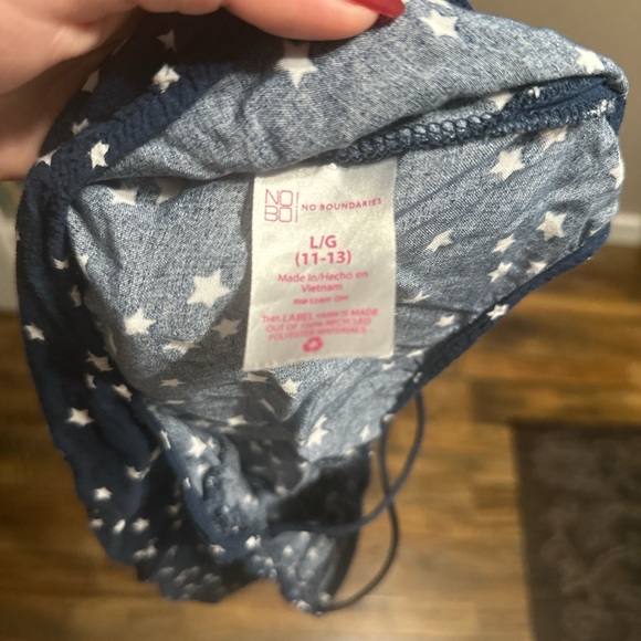 Star-Patterned Navy Blue Tank Top - Picture 3 of 3